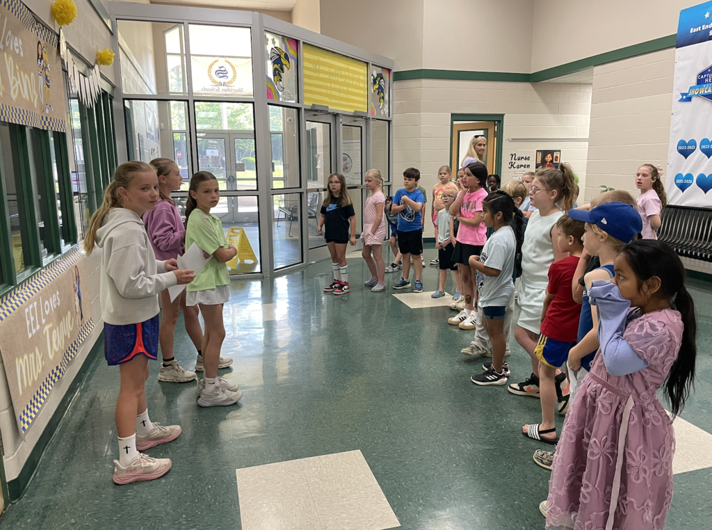 2nd grade Tours of EEI