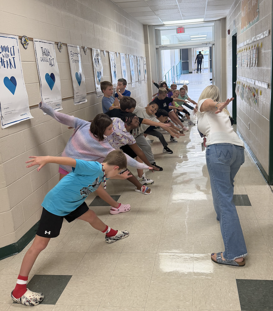 Stretching it out to refocus for learning