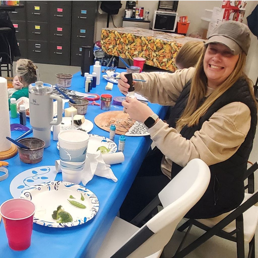 PIP moms' mingle arts and craft in November 2025