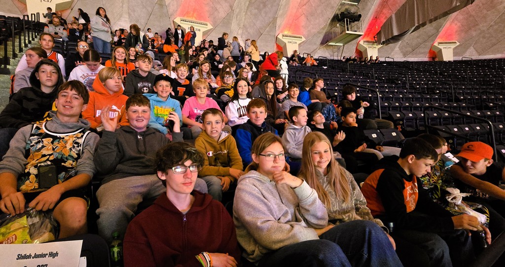 Shiloh junior high students at 2025 field trip day watching Fighting Illini Women's Basketball