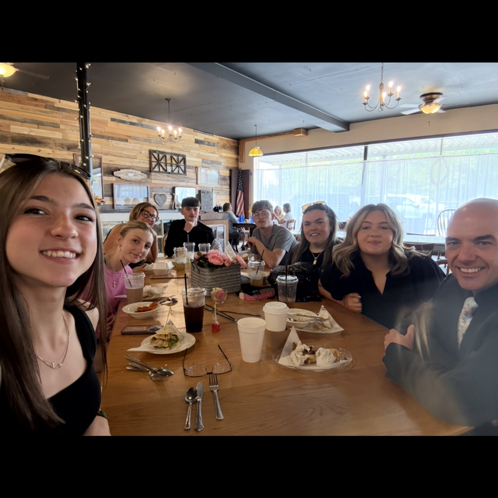 Image of students eating lunch during CAMA Senior Appreciation Day on April 24, 2026