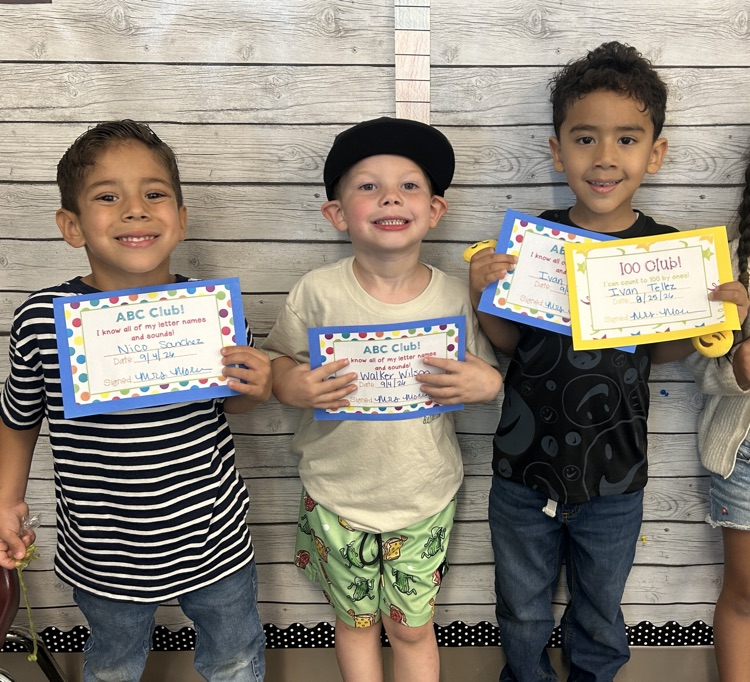kindergarten students with awards