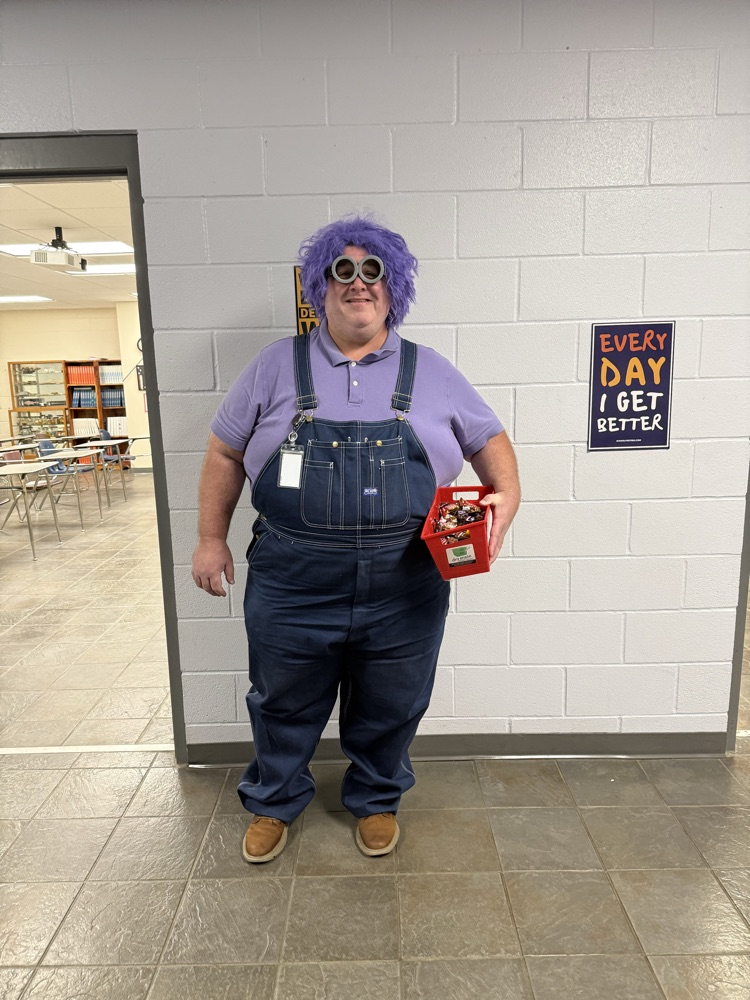 Trick-or-treat from SHS!