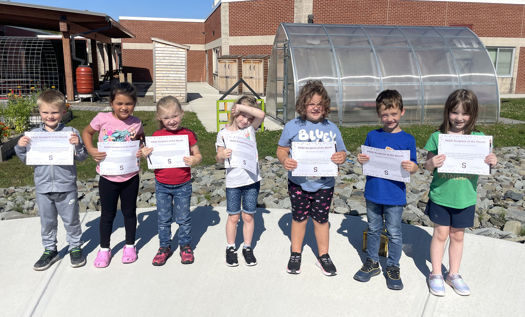 1st grade PRIDE award winners for September