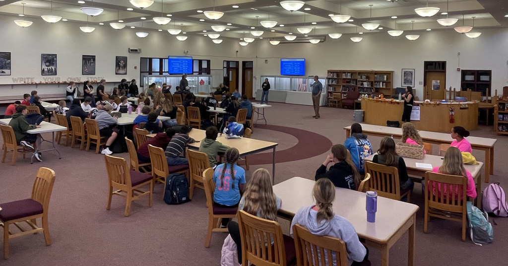 Students during an FFA fundraising meeting