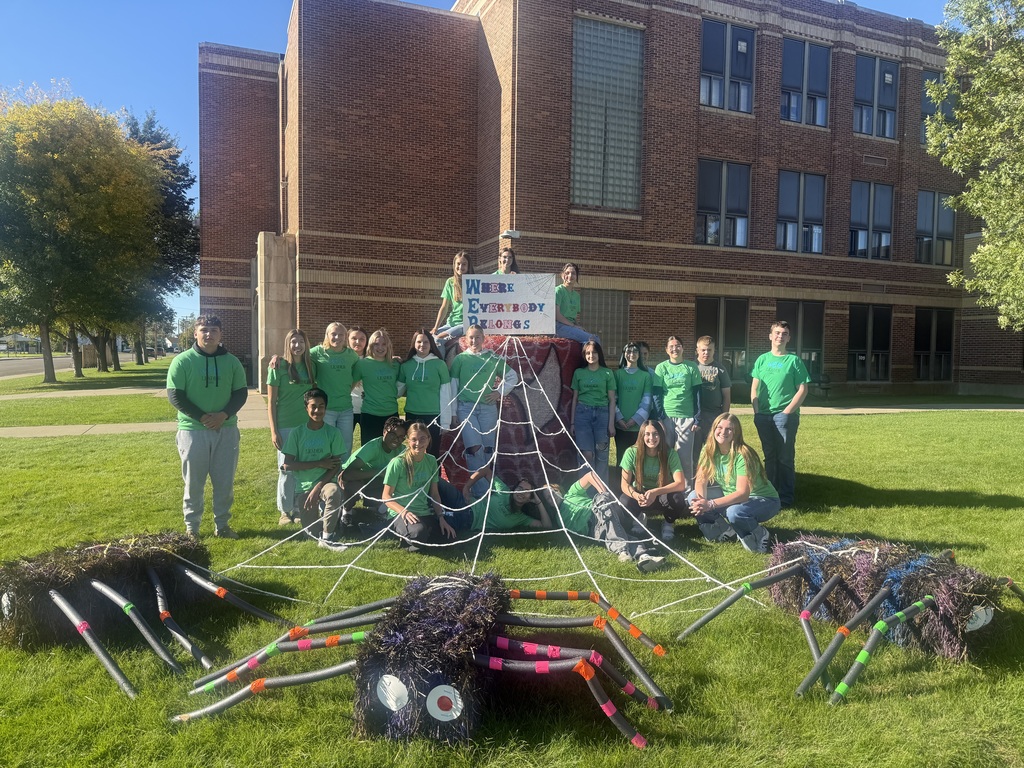 MS leadership class bale