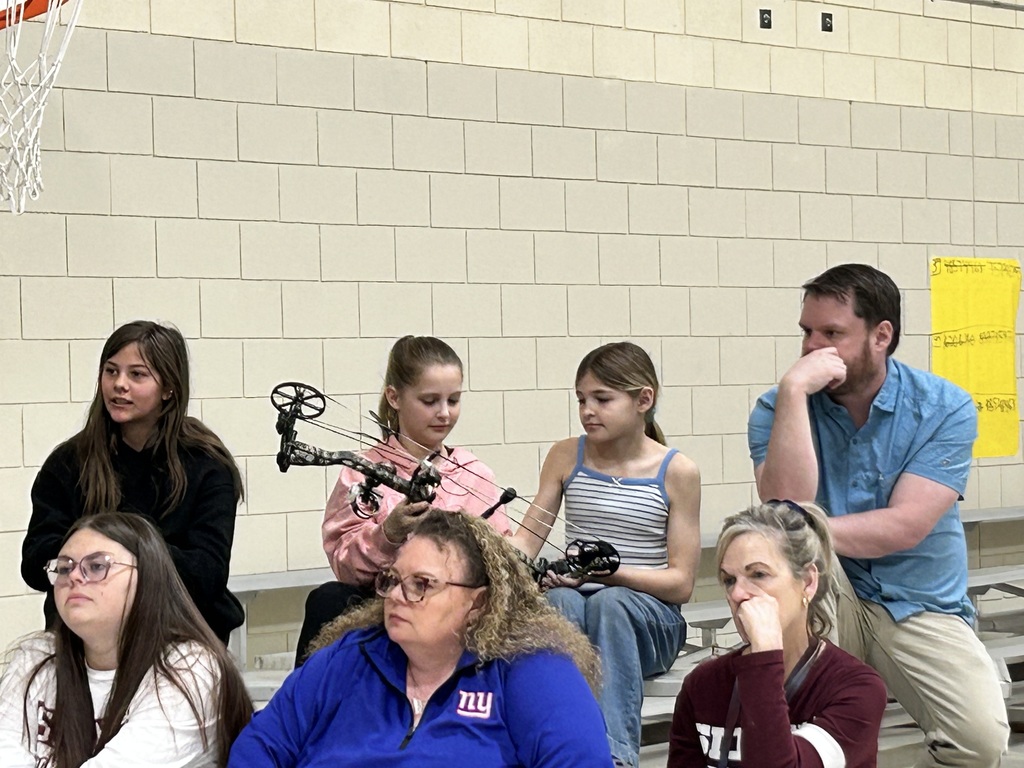 5th graders learned about bow hunting
