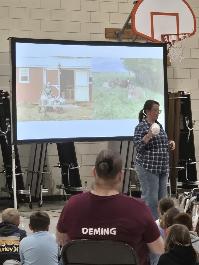 Hayley Darnielle visited with students about her micro dairy