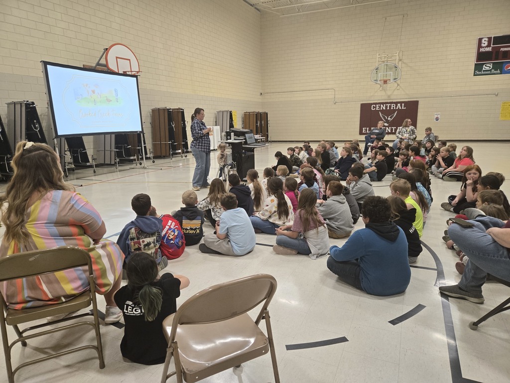 Hayley Darnielle visited with students about her micro dairy