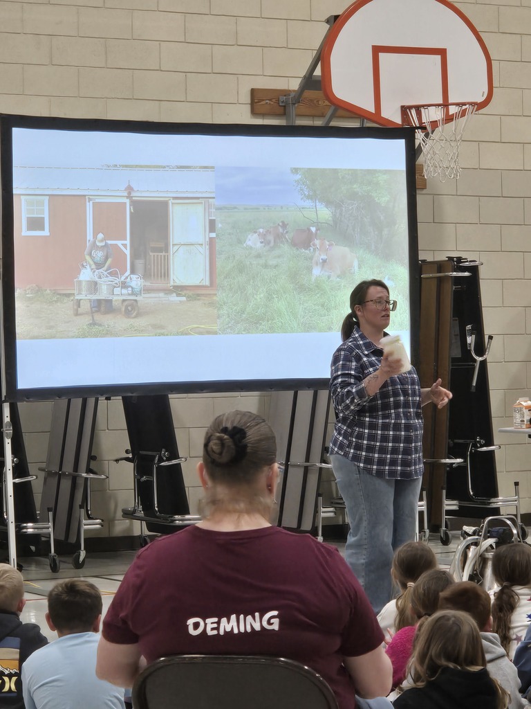 Hayley Darnielle visited with students about her micro dairy