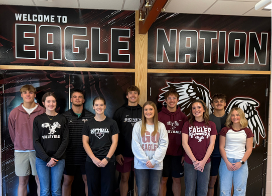 Sidney High School royalty candidates!🦅