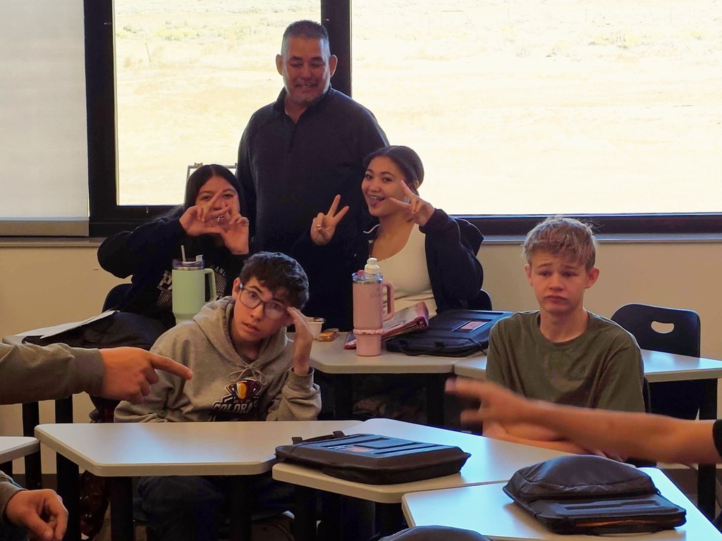 Mr. Mizokami in the classroom