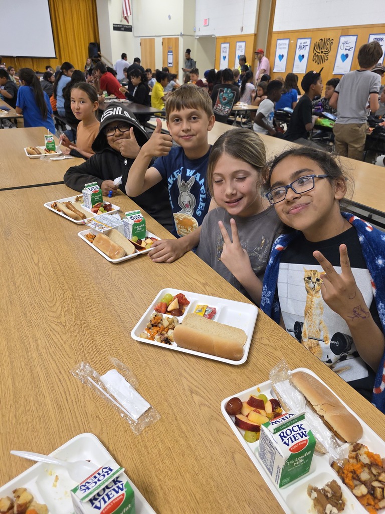 Students ready for lunch