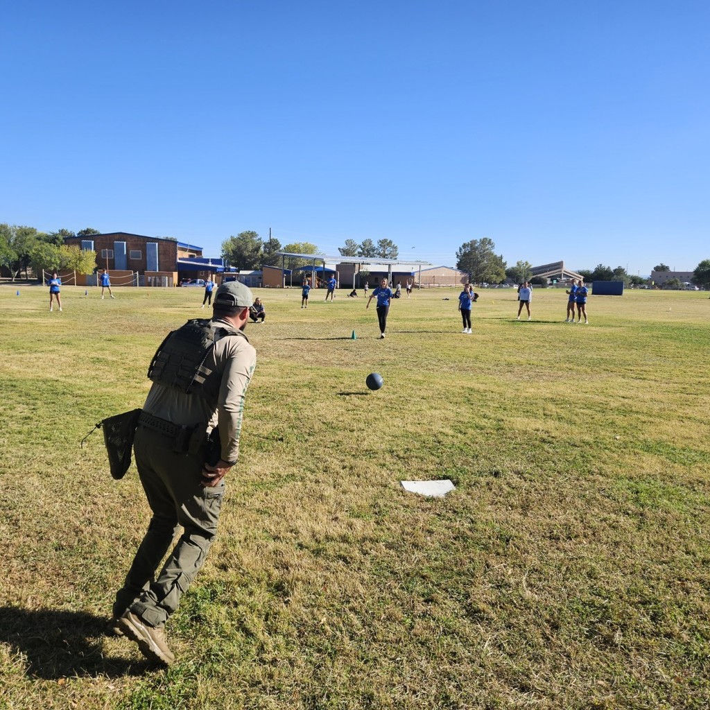 The Buena SLAC team came to play kickball last week against our 4th, 5th and 6th grade students! Students were able to purchase the game using their PBIS points! 4th and 5th grade lost the game but our 6th grade beat the high schoolers in a 13 to 4 win! 