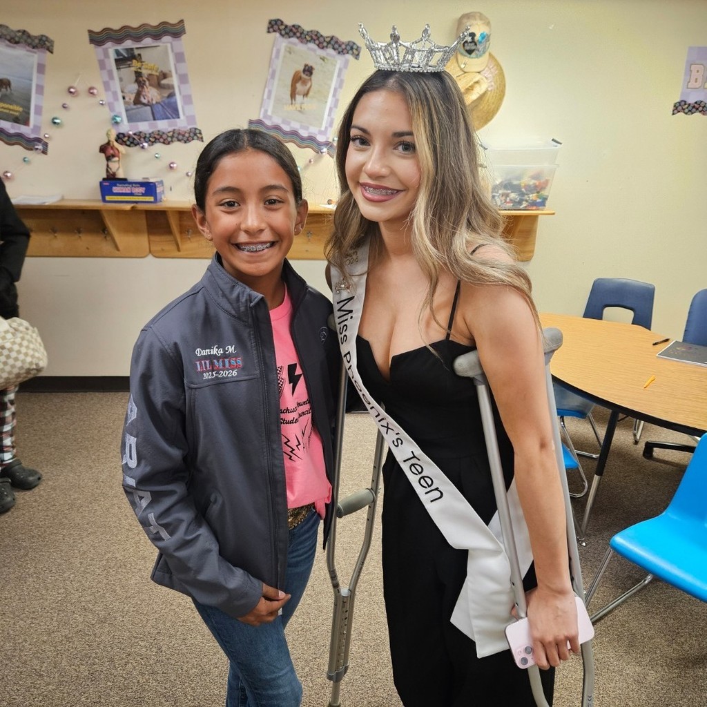 A huge thank you to Miss Pima County's Teen - Madison Saylor, Miss Cochise County - Syrinity Beathea, Miss Cochise County's Teen - Laura Melo and Miss Phoenix's Teen - Leann Alcala for coming to speak to our Student Council about their initiatives and bringing awareness to Austism, Youth with Autoimmune Disorders, Deaf Culture and Empowerment! We appreciate you!