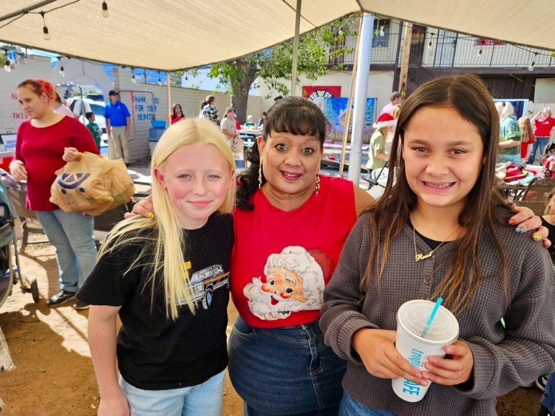 Ms. Teri and two students from Huachuca Mountain's Student Council.