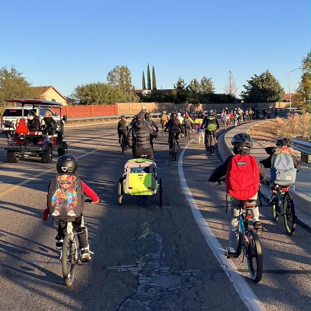 Huachuca Mountain invited all students and families to ride their bikes to school in honor of Mark LaPaglia and his family. Meghan and Cody, owners of Sun and Spokes, donated a bike to raffle off and Angel Herrera was the winner! We are so grateful for our community in motion!

Go Bolts!
