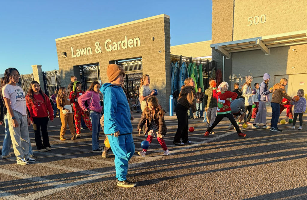 PDS StuCo and HM StuCo playing dogeball before shopping.