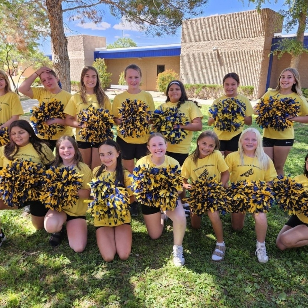 Huachuca Mountain has TALENT! Friday, our students showed off their singing, dancing, piano, baritone and joke abilities! We are proud of all of the participants for being so brave, and thank you to our students in the audience for being so supportive! 