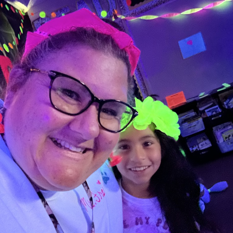 Glow Day in Ms. Fraiser’s class! 