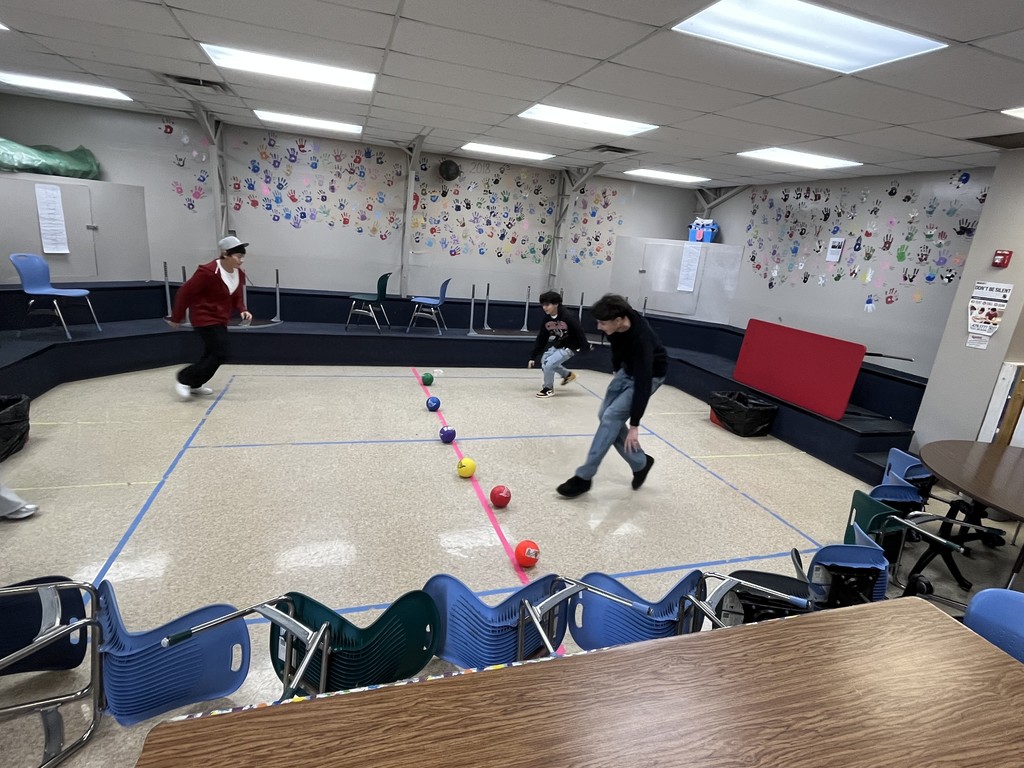 high school students playing a game in PE