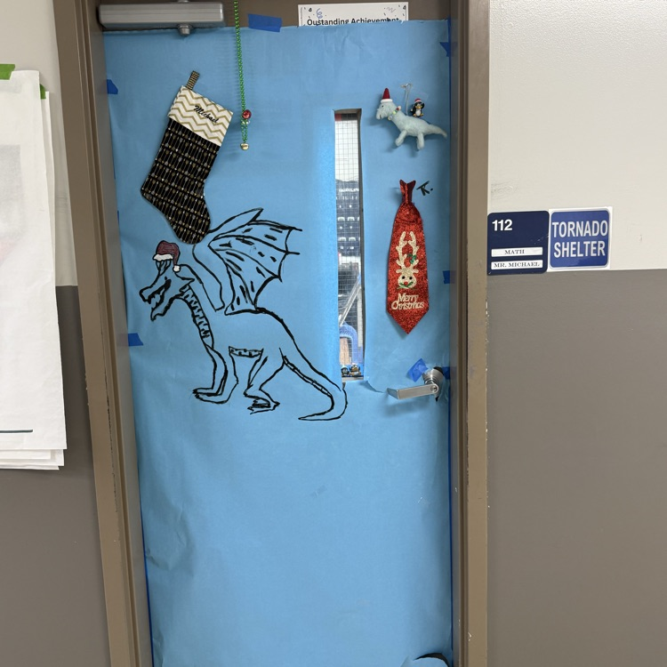 holiday door decorations 