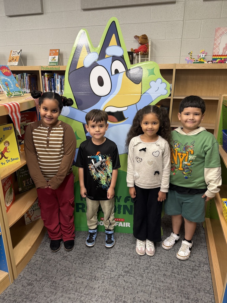 students posing for picture