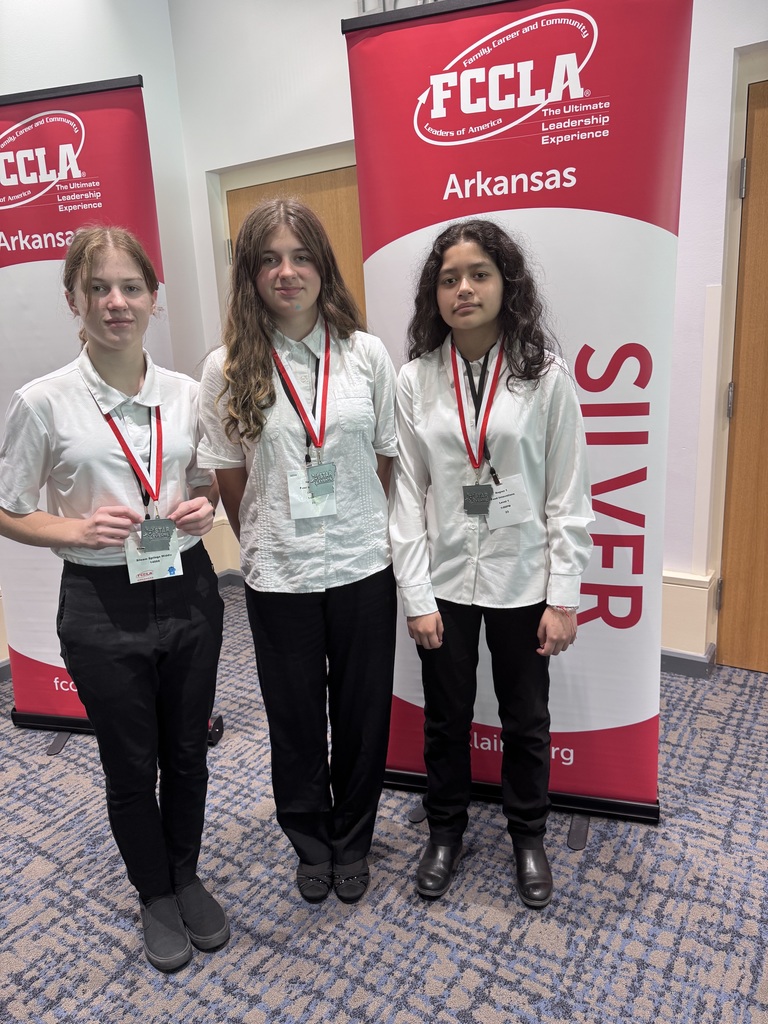 students winning silver