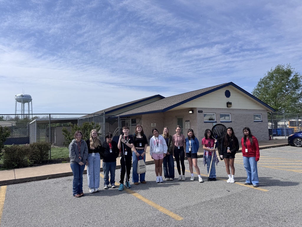 FCCLA students donating animal treats