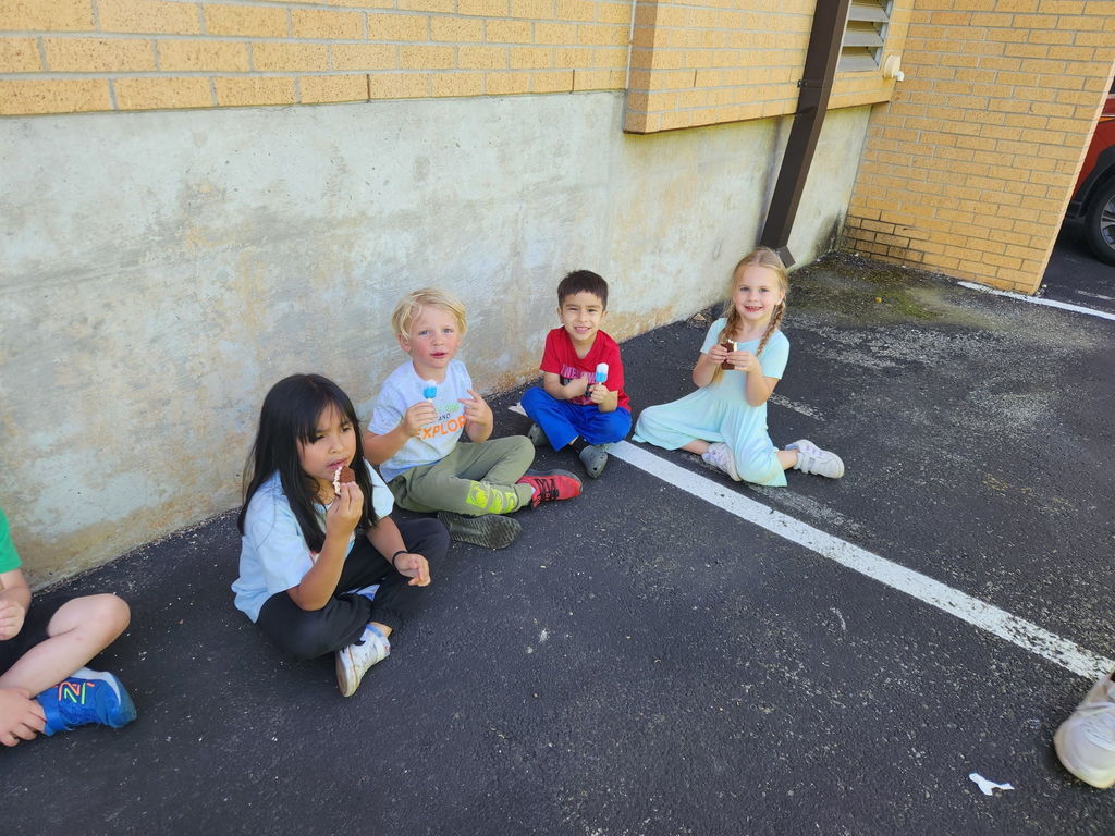students eating ice cream outside