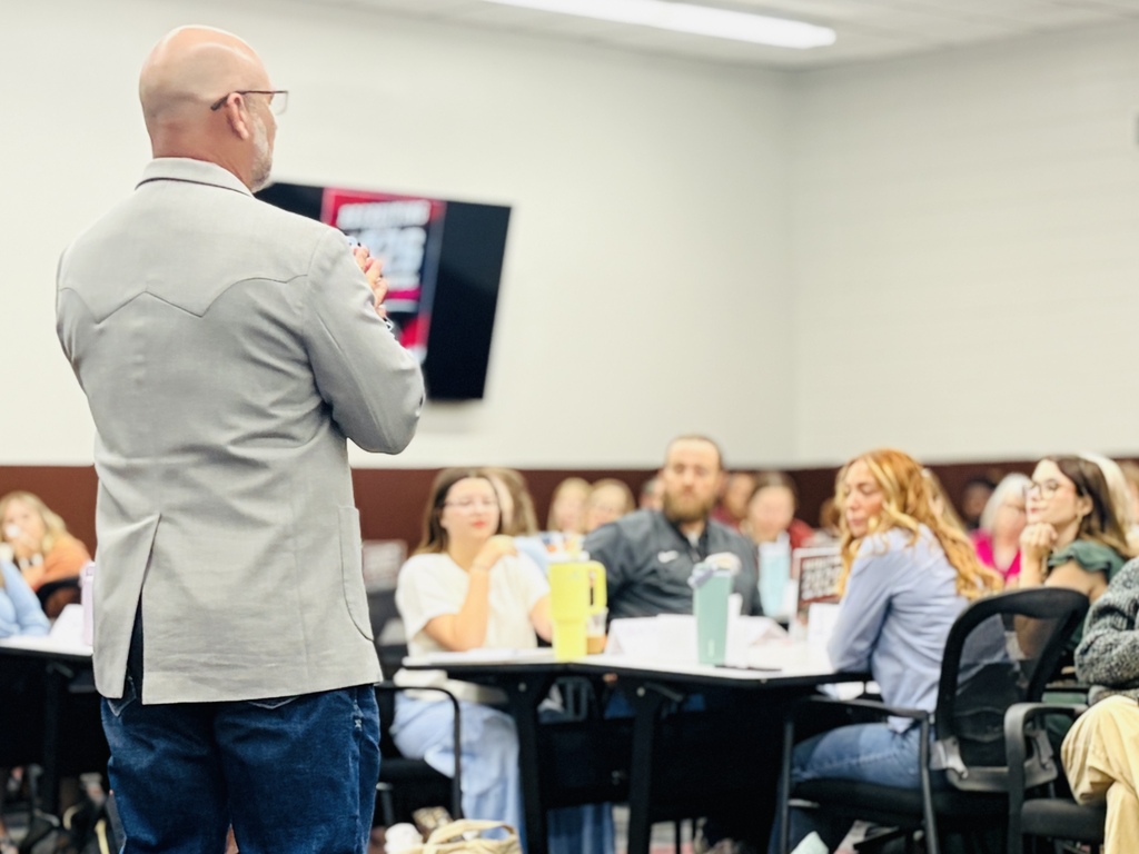 Superintendent Shane Patrick speaks at New Teacher Orientation.