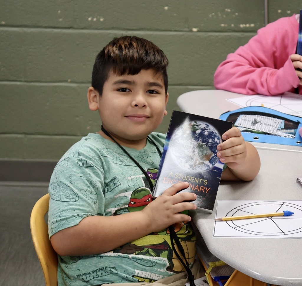 rotary club giving all 3rd graders dictionaries for free