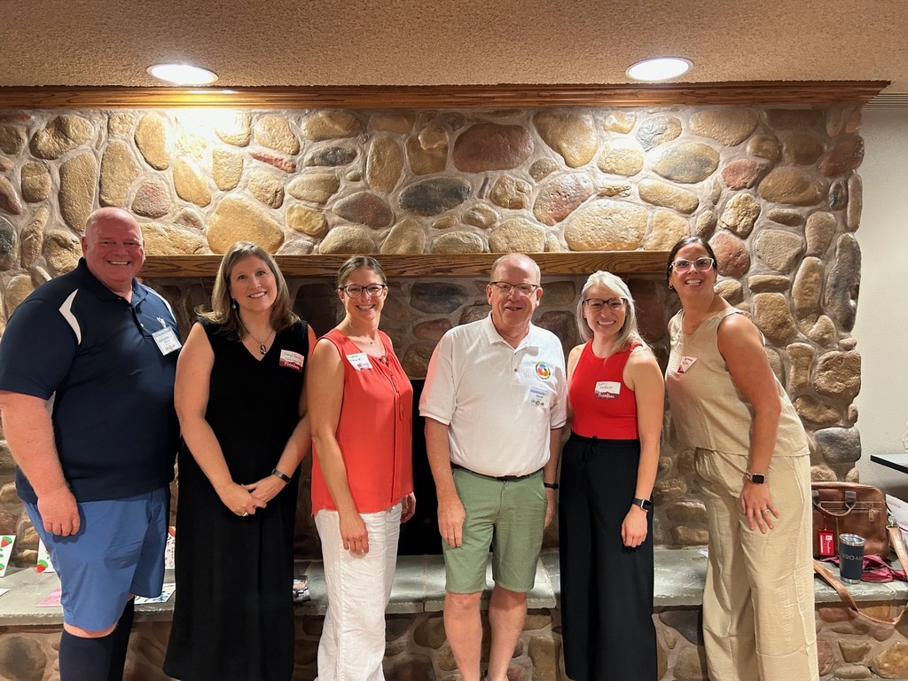 Mrs. McIntyre group photo