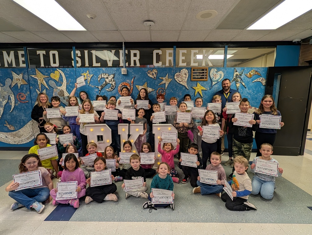 Group shot of ES students in lobby