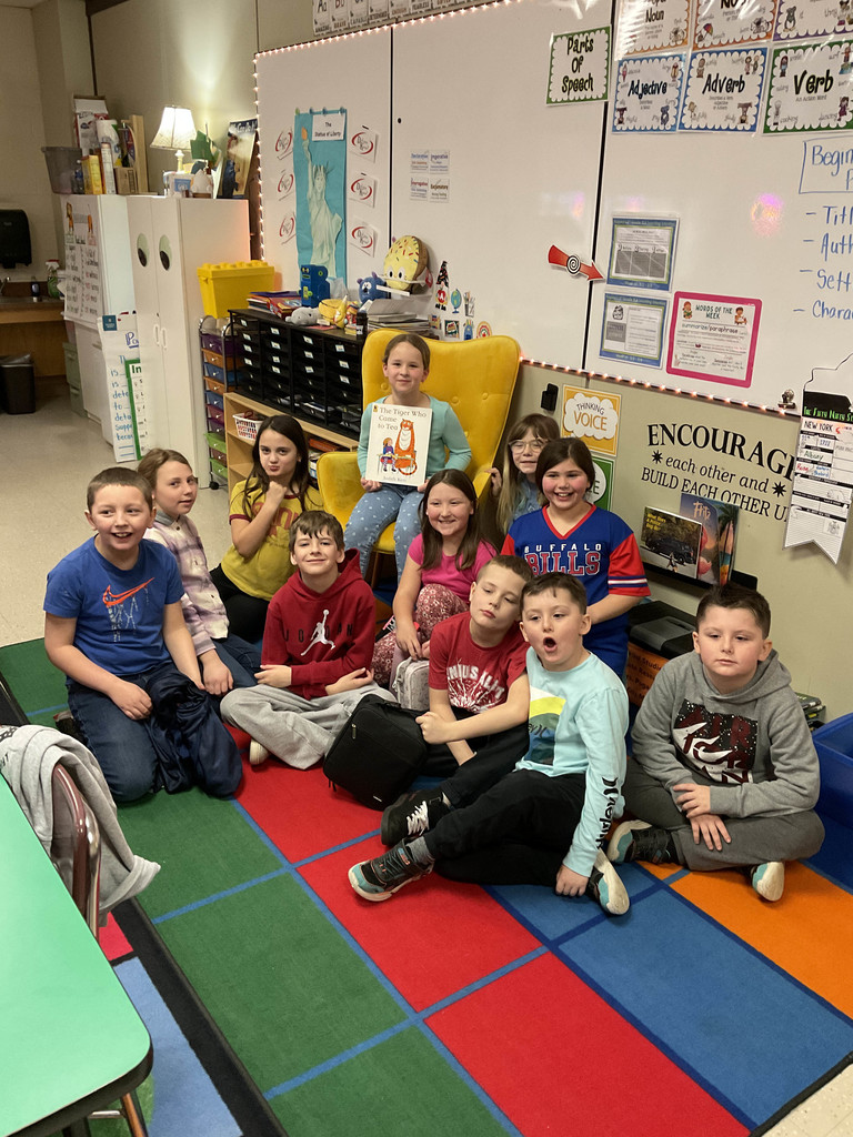 Mystery Reader Vivienne