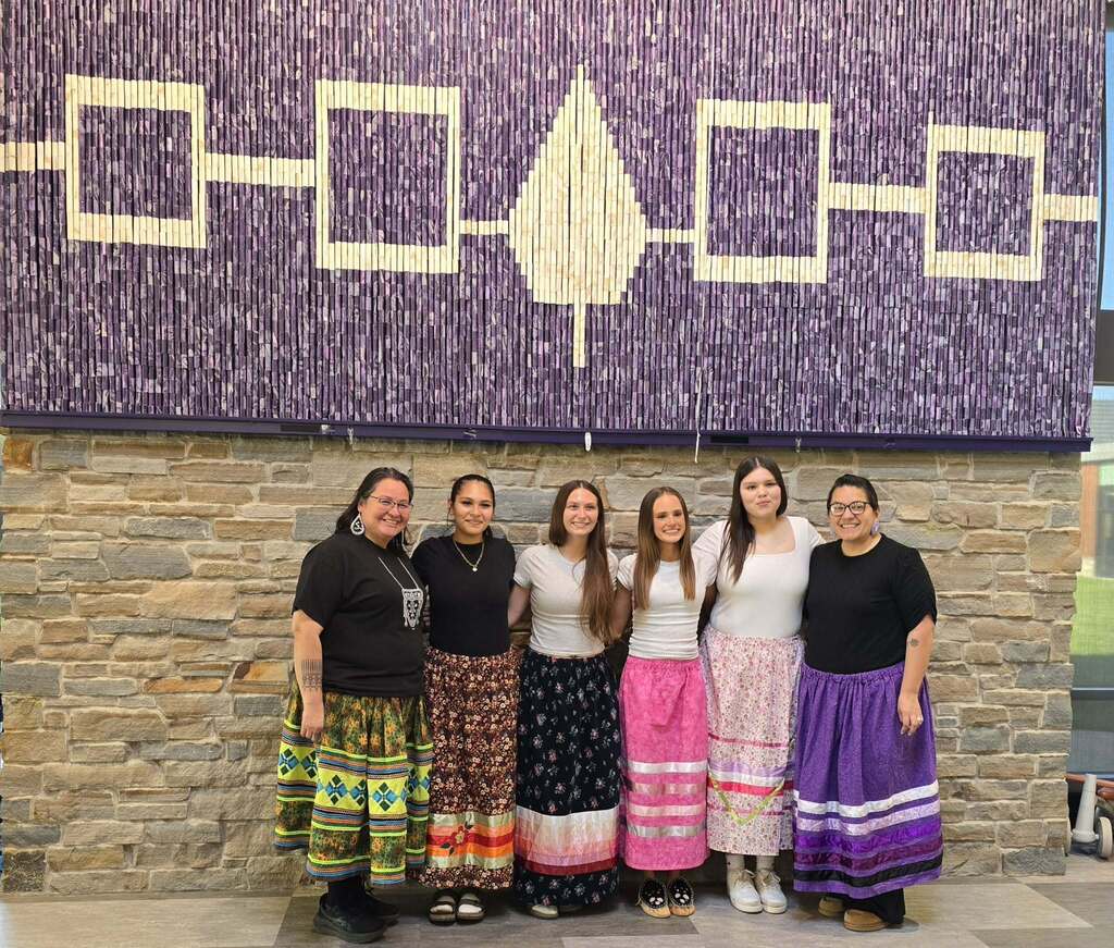 Indigenous Honor Society honorees, inductee and teachers. 