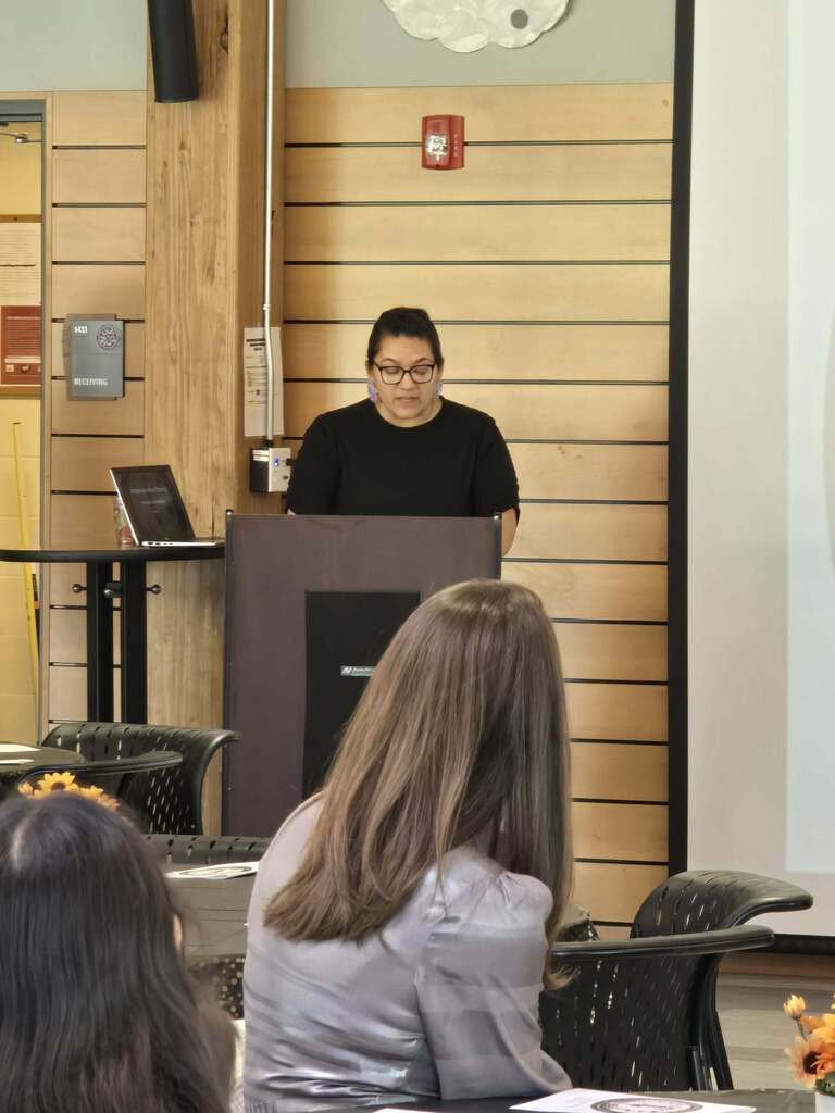 Speaker Amanda Austin