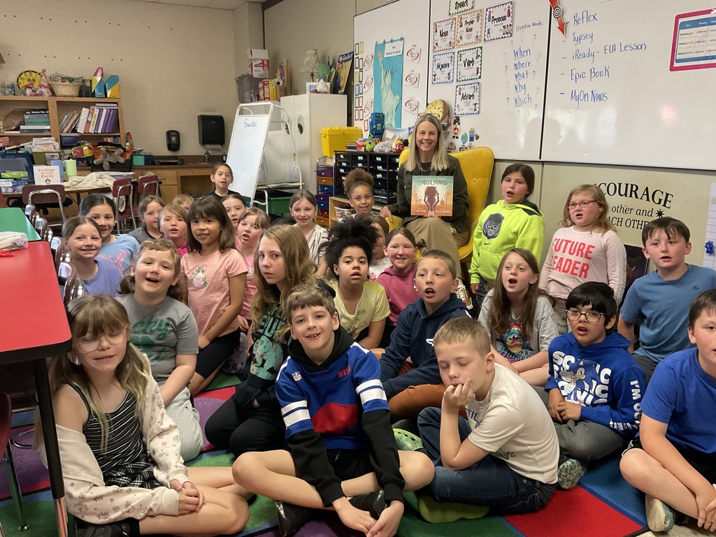Mystery Reader Mrs. Helmer. 