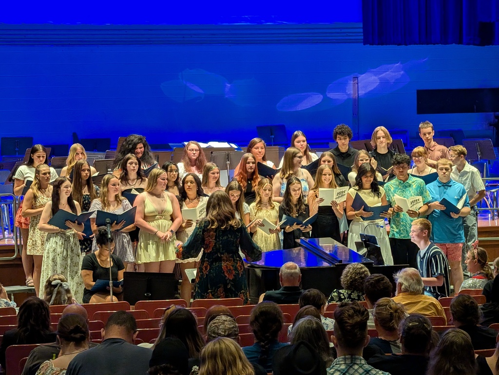 HS choir on risers