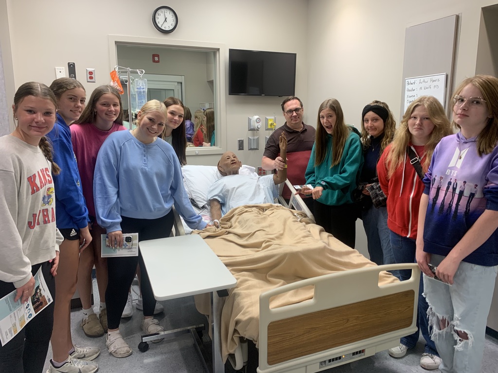 SL Students attend Washburn Tech