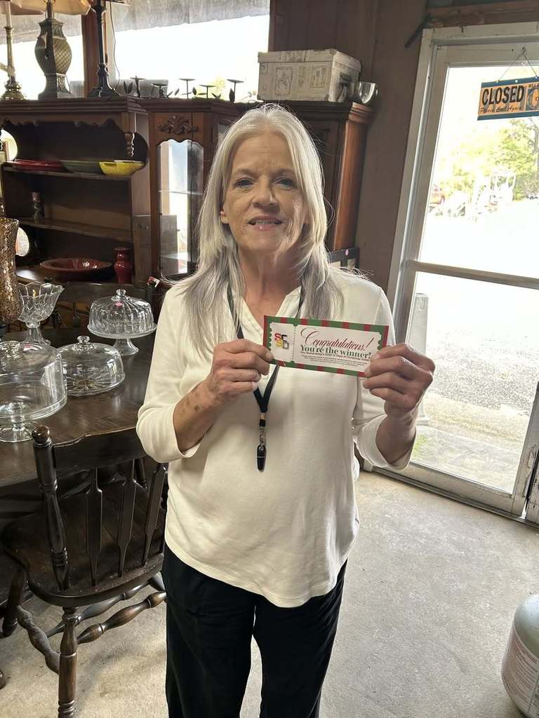 Vicki Anderson, Day 10 Scavenger Hunt winner