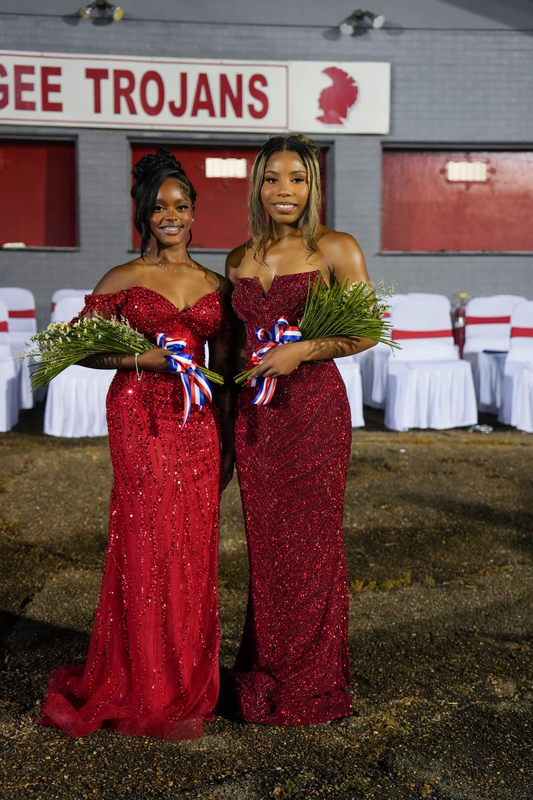 Junior Homecoming Maids