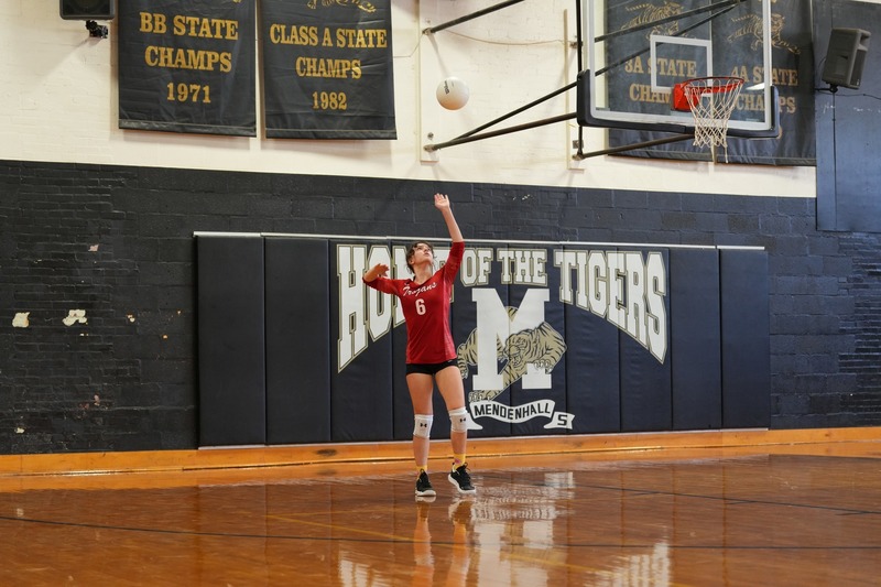 Magee Volleyball players