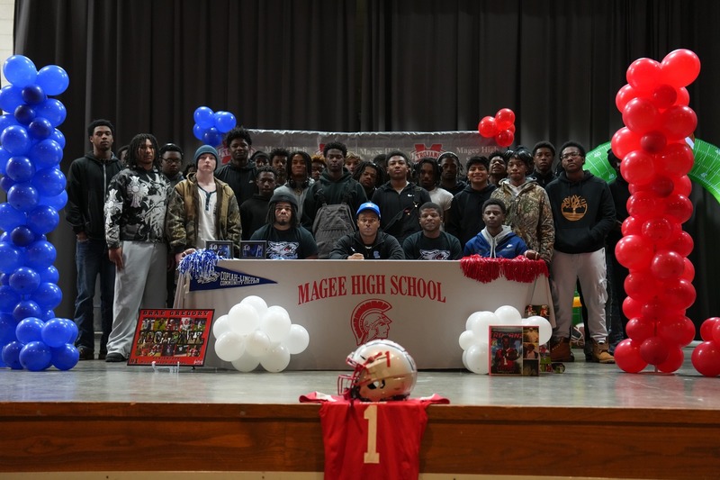 Braedon Gregory and football team