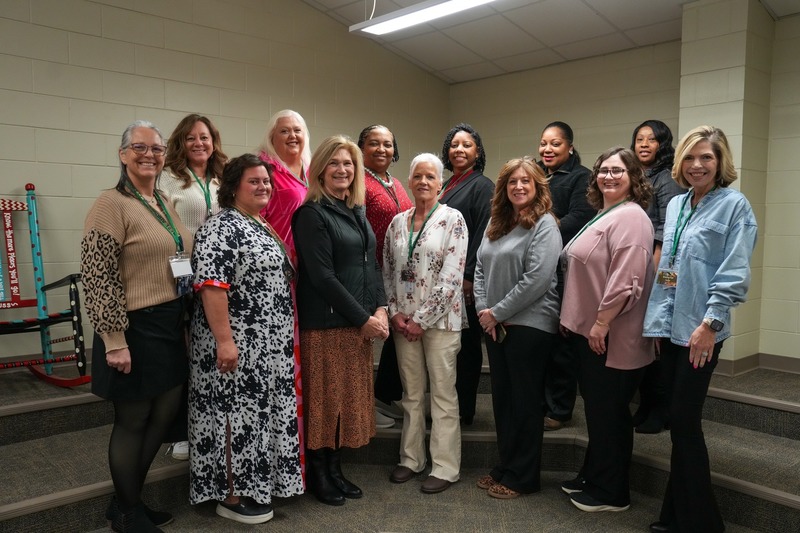 Group picture of reading fair judges