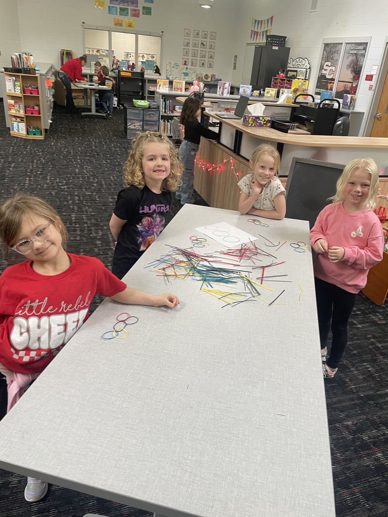 kids posing olympic activity