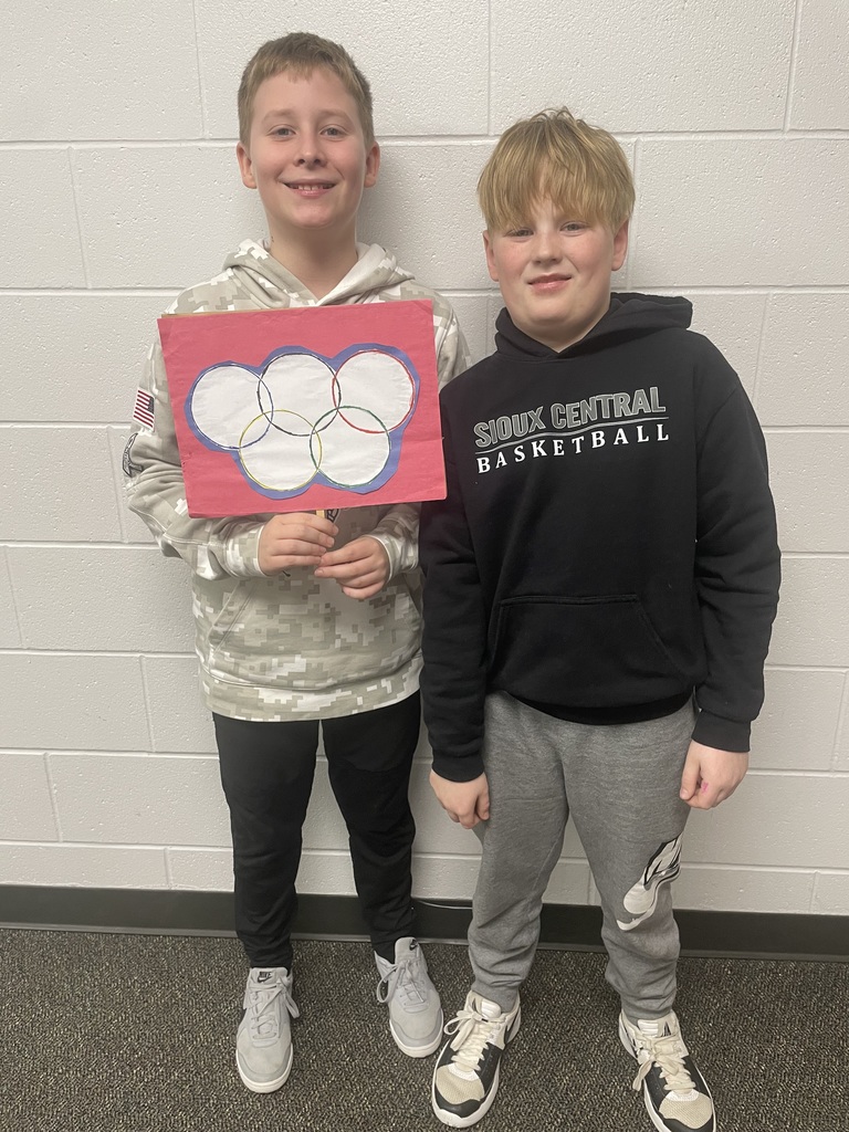 kids posing olympic activity