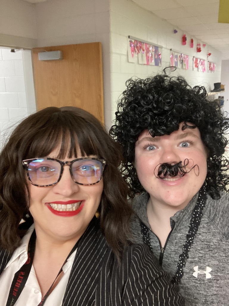 teachers dress up