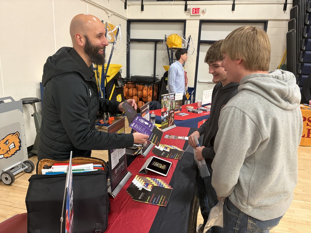 Juniors talking to the NCC rep