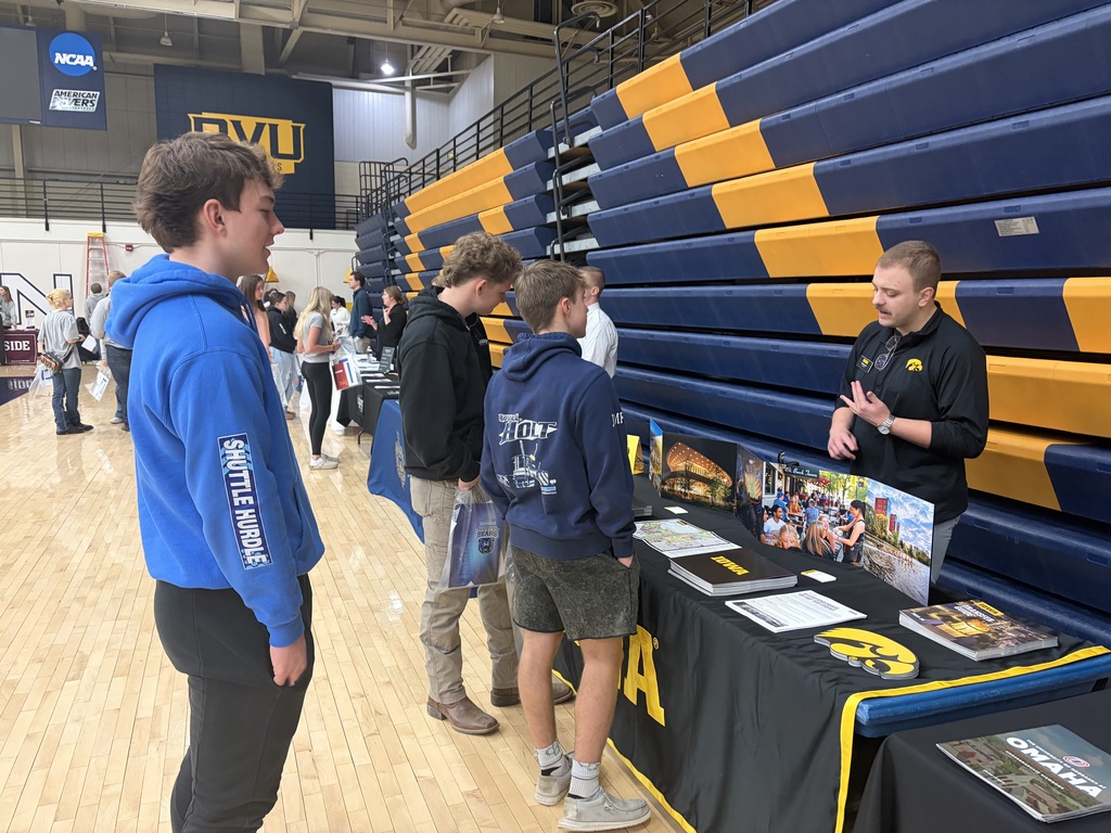 Juniors talking to the University of Iowa rep